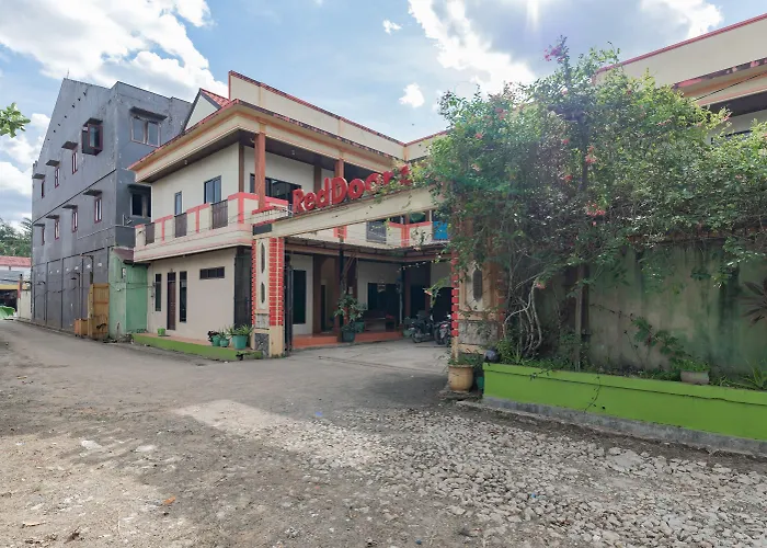 Reddoorz Near Samarinda Square Hotel